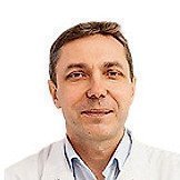 Врач Дьяченко Владимир Николаевич