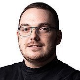 Врач Ермаков Денис Александрович