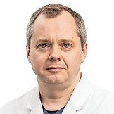 Врач Шарандак Геннадий Анатольевич
