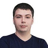 Врач Шкилев Роман Владимирович